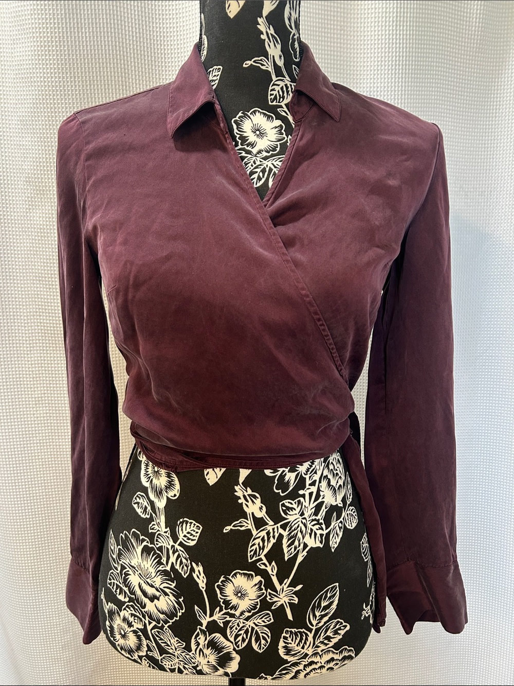 Vintage INC International Concepts 100% Silk Plum Wrap Collared Blouse Women 6 P